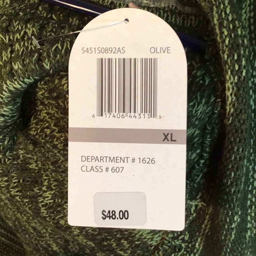 Vest. - Picture 3 of 3
